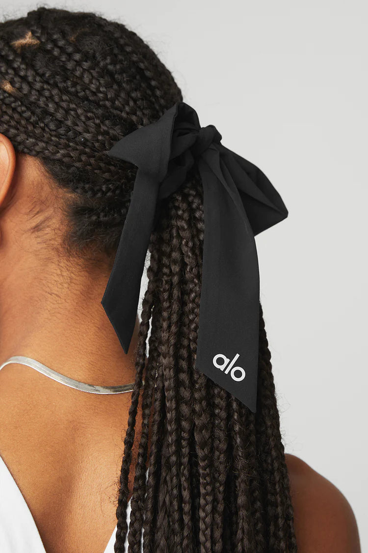 Love Knots Tie Scrunchie *Pre Order*