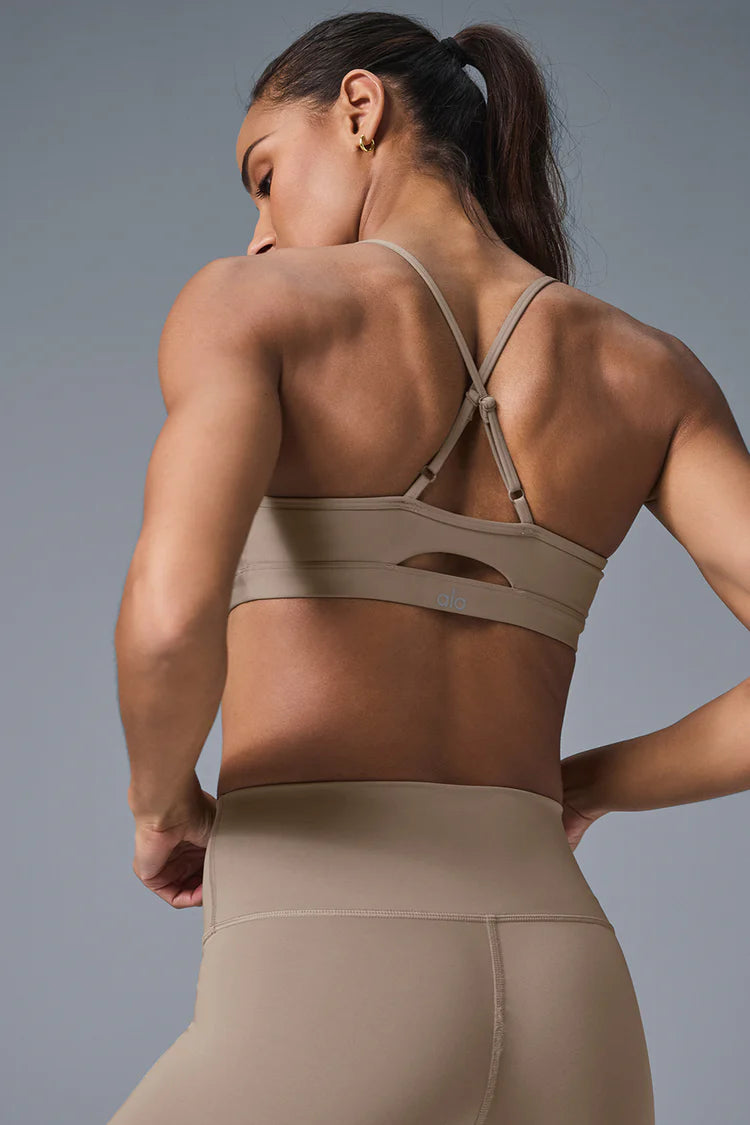 alo yoga Intrigue Bra *Pre Order*