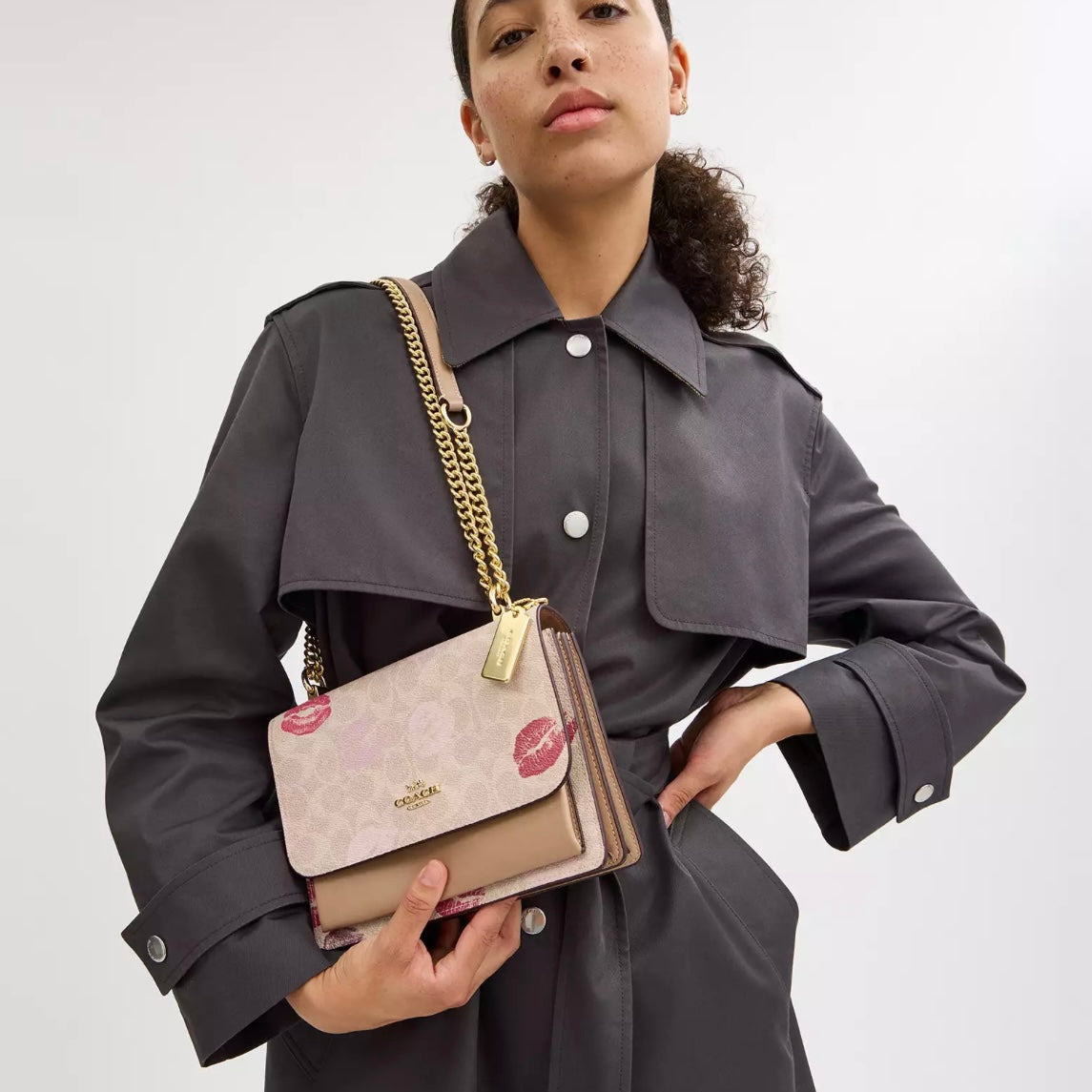 Coach Klare Crossbody Bag In Signature Canvas With Lips Print *Pre Order*