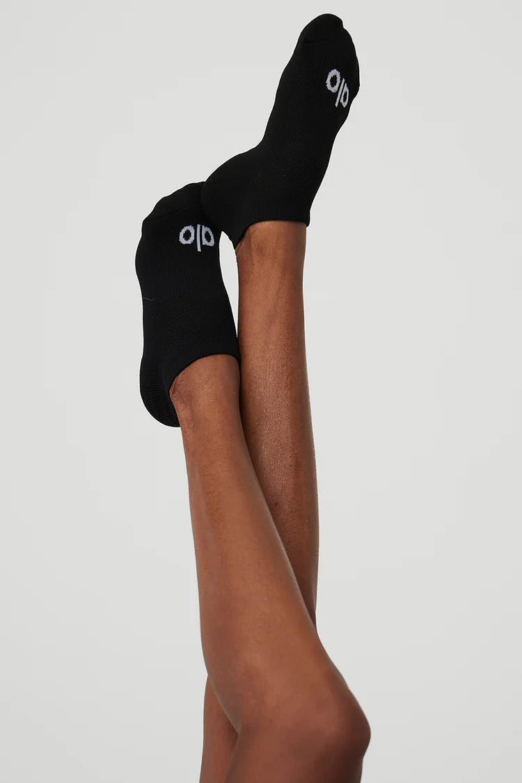 alo yoga Women’s Everyday Socks *Pre Order*
