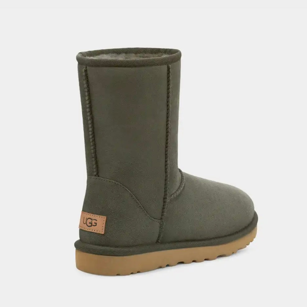 UGG Classic Short II Boot *Pre Order*