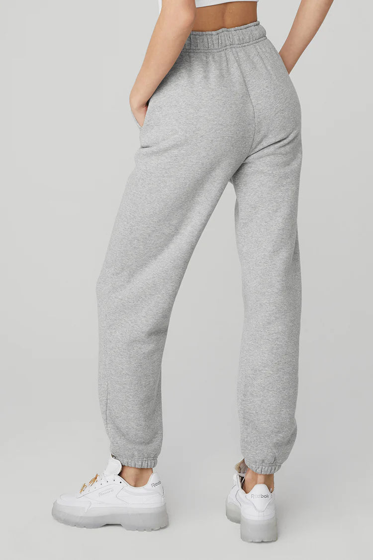 alo yoga Accolade Sweatpants *Pre Order*