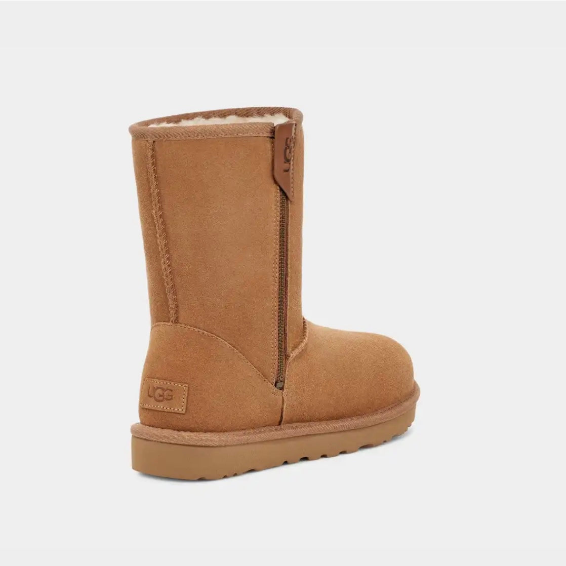 UGG Classic Short Bailey Zip *Pre Order*