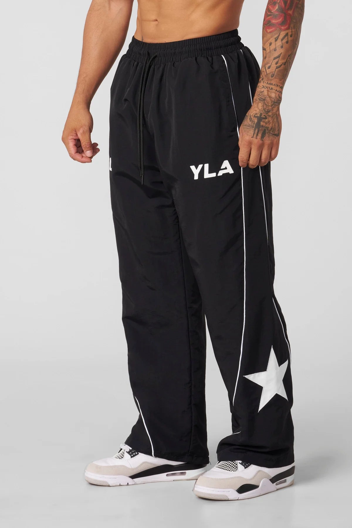 YOUNGLA 2135 - UFC™ TRACKSUIT PANTS *Pre Order*