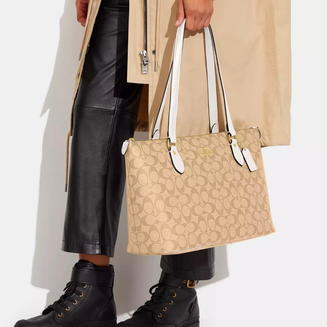 Gallery Tote Bag In Signature Canvas *Pre Order*