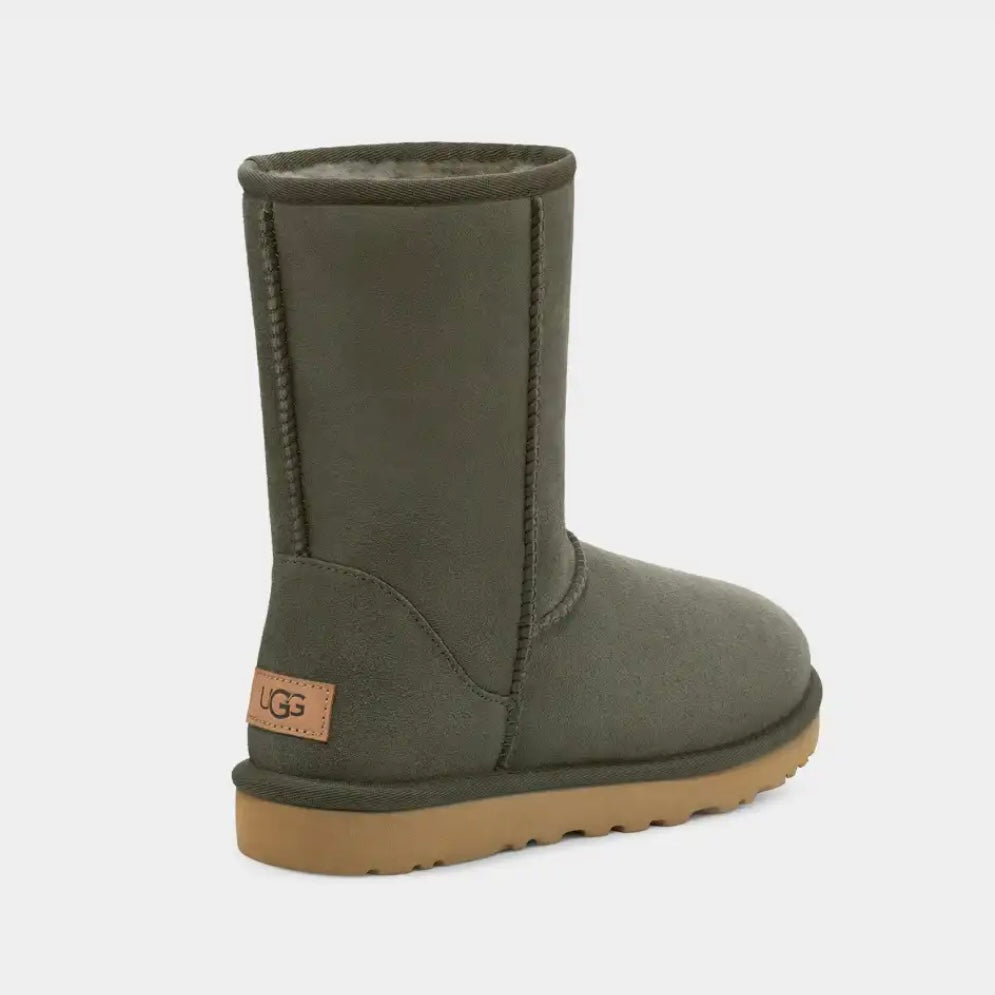 UGG Classic Short II Boot *Pre Order*