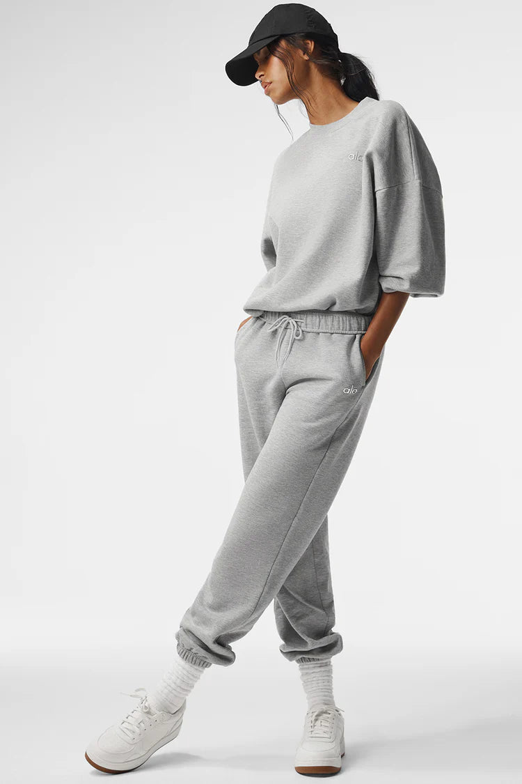 alo yoga Accolade Sweatpants *Pre Order*
