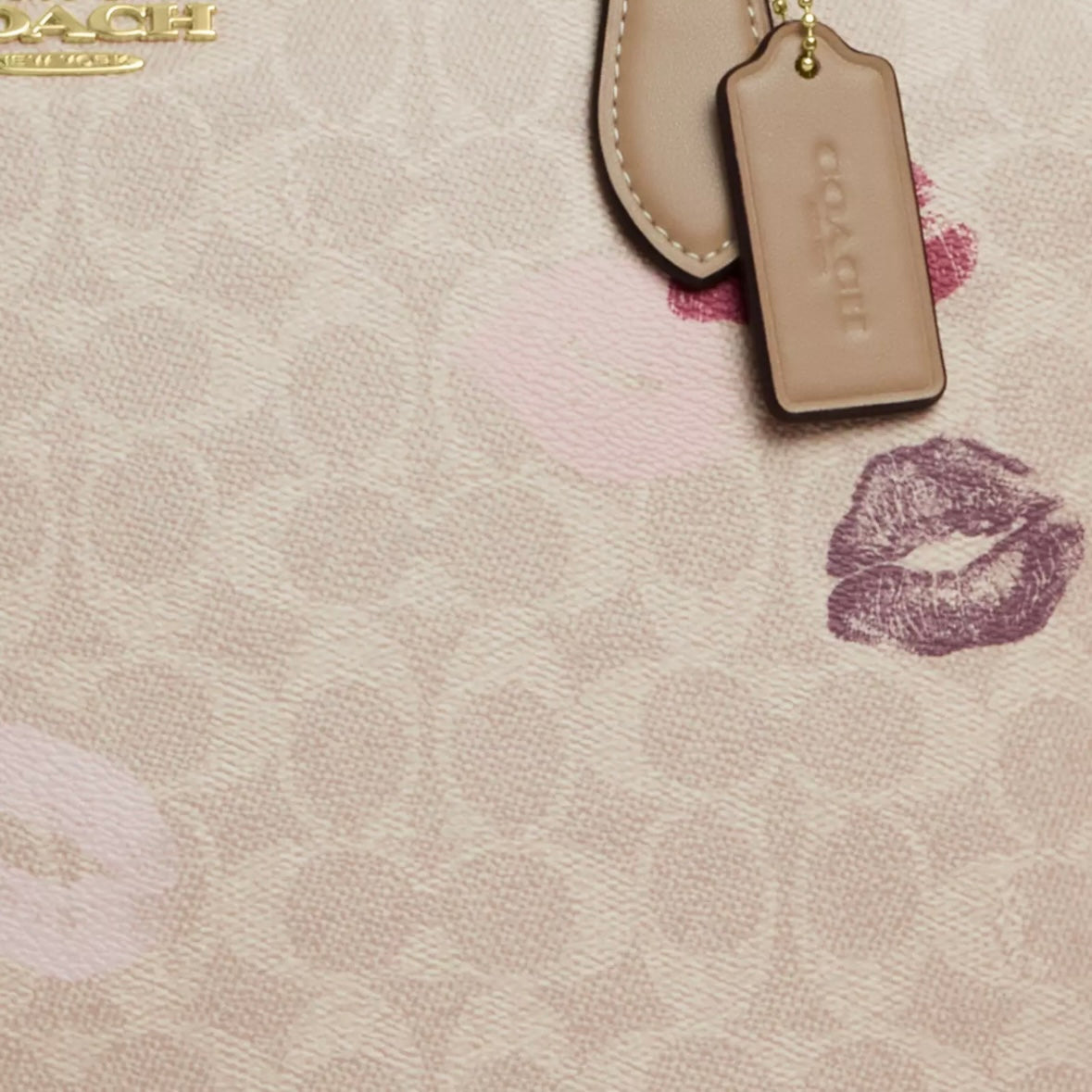 Coach Gallery Tote Bag In Signature Canvas With Lips Print *Pre Order*