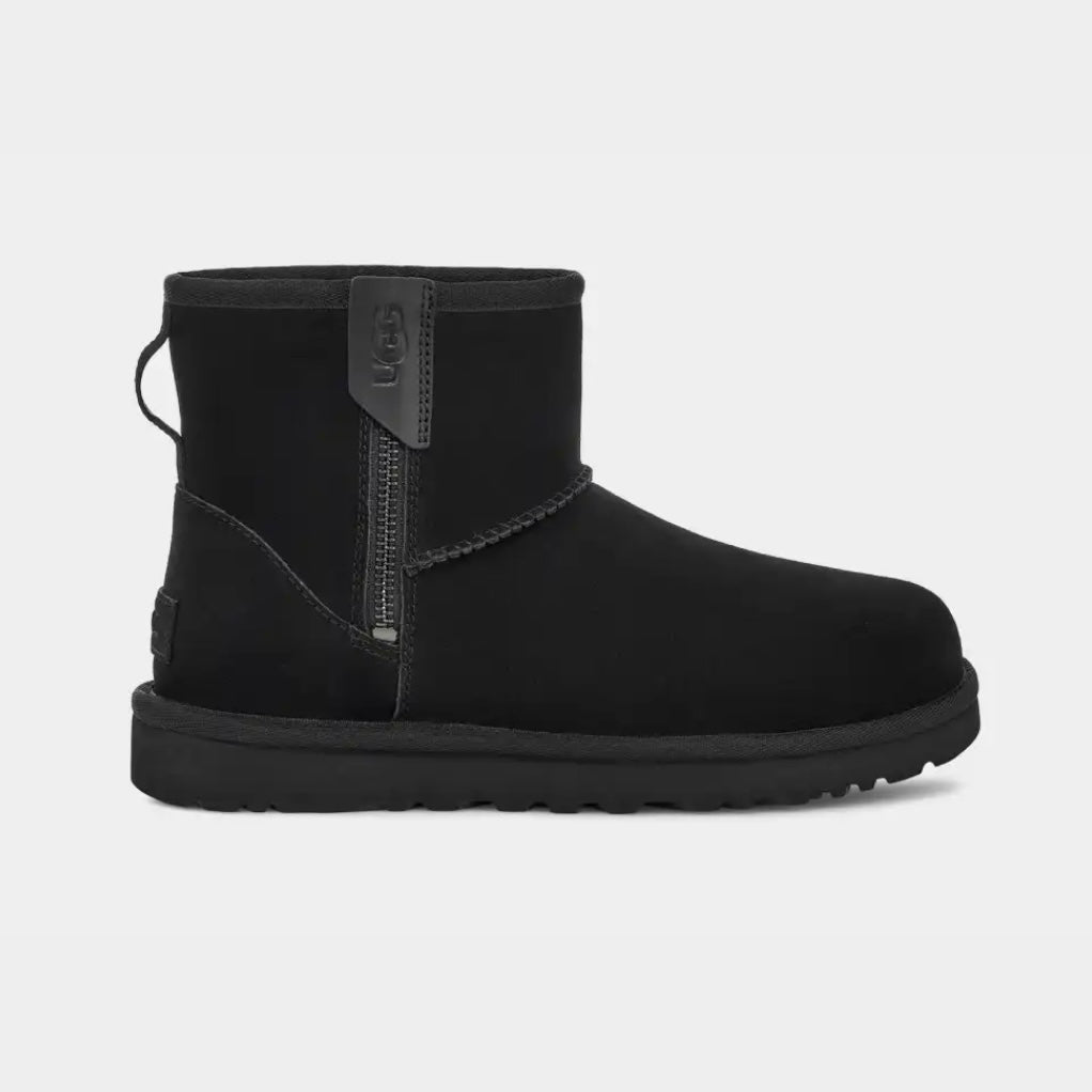 UGG Classic Mini Bailey Zip *Pre Order*
