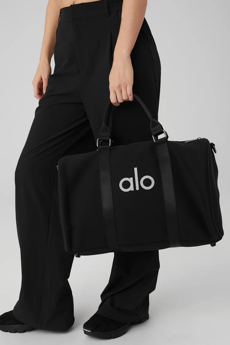 alo yoga Traverse Duffle *Pre Order*